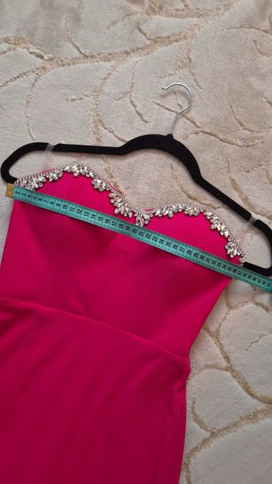 Rochie de petrecere roz lunga