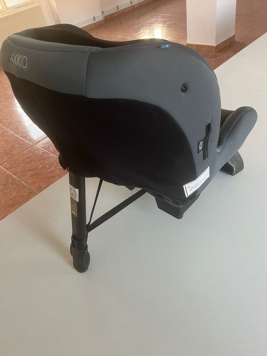 Scaun auto exclusiv rear facing Axkid