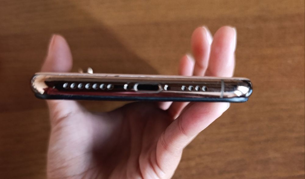 iPhone XS Max 256 GB iCloud lock