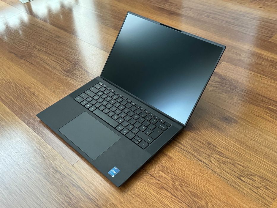 15.6' FHD+ i9-12900H DELL Precision 5570 32GB DDR5/512GB/RTX A2000 8GB