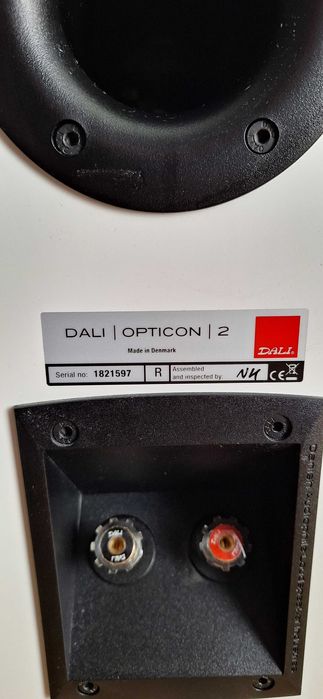 Тонколони Dali Opticon 2 bookshelf