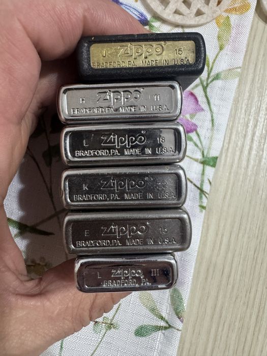 Colectie brichete zippo