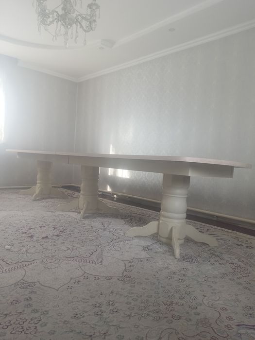 Столь на зал продам