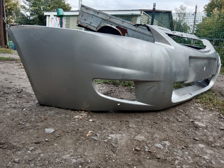 Бампер передний от приоры