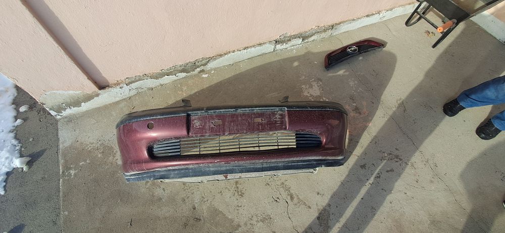 Бампер на опель вектра б