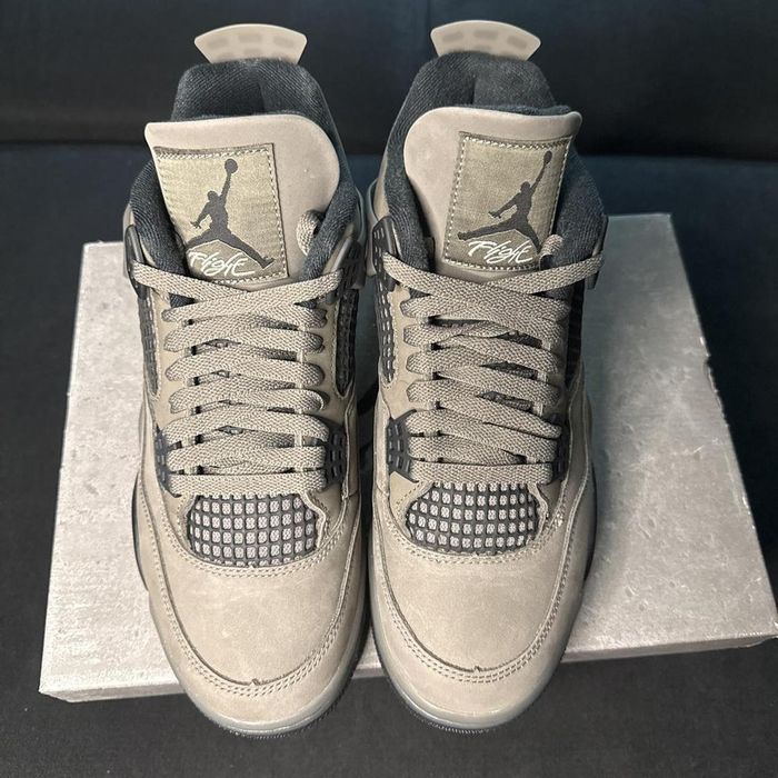 Air Jordan 4 Retro "Cave Stone"