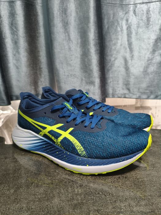 Оригинальные кроссовки Asics Magic Speed