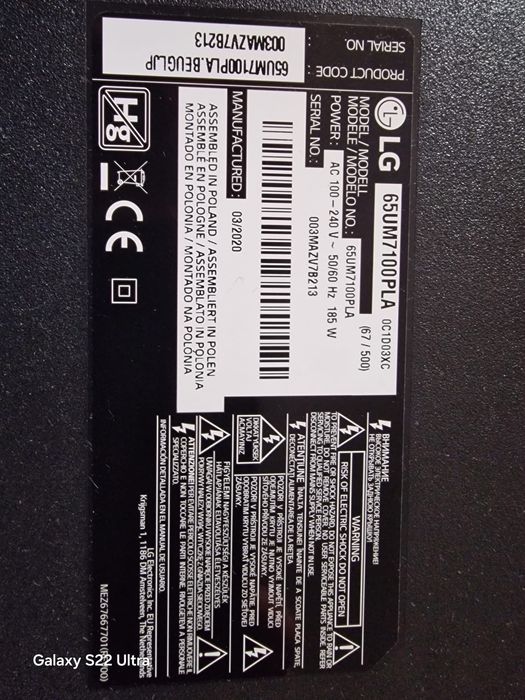 Dezmembrez led tv Smart 4k și alte modele cu ecrane sparte pentru pies