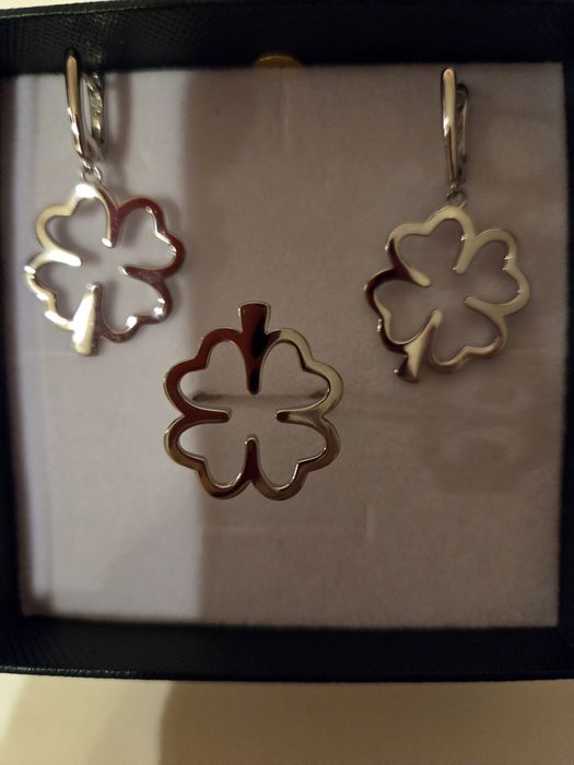 Серебряный набор 925 пробы