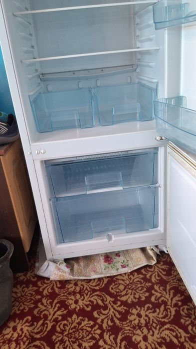 Продам холодильник Бирюса
