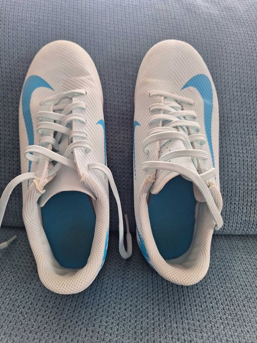 Бутонки Nike, размер 33.5