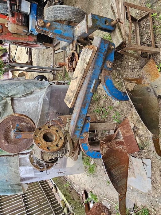 Vanzare utilaje agricole