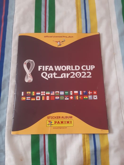Vând album fifa wc 2022