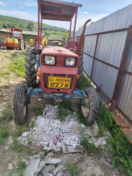 Tractor same și Semanătoare piatra Neamț cu fertilizare