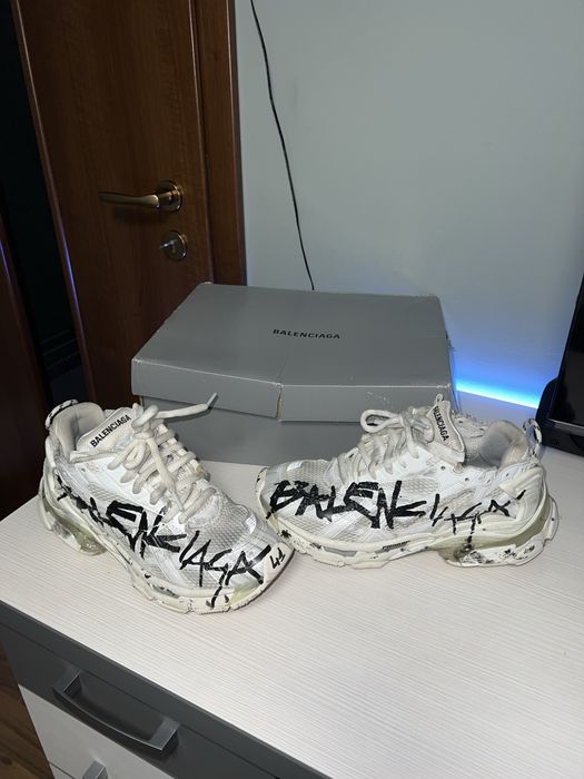 Balenciaga runner
