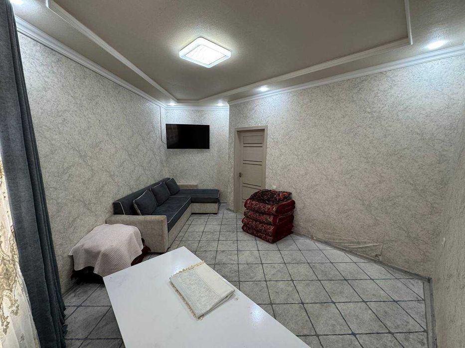 Продаю квартиру на новостройке, кирпичный рядом Кадешева рынок Иззат