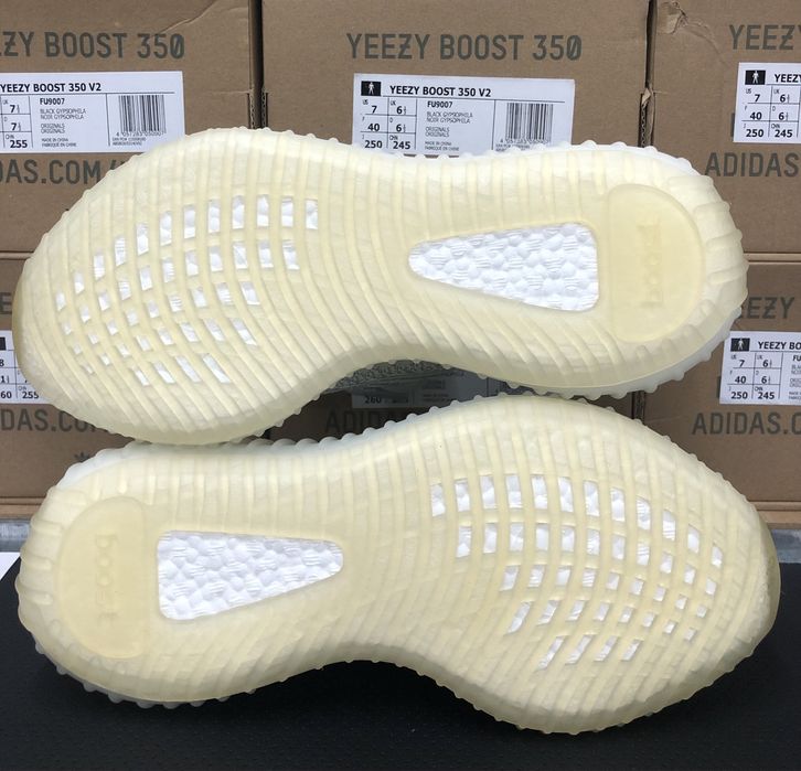 Yeezy 350 V2 Reflect Cloud White Boost Yeezy 350 White Cloud White