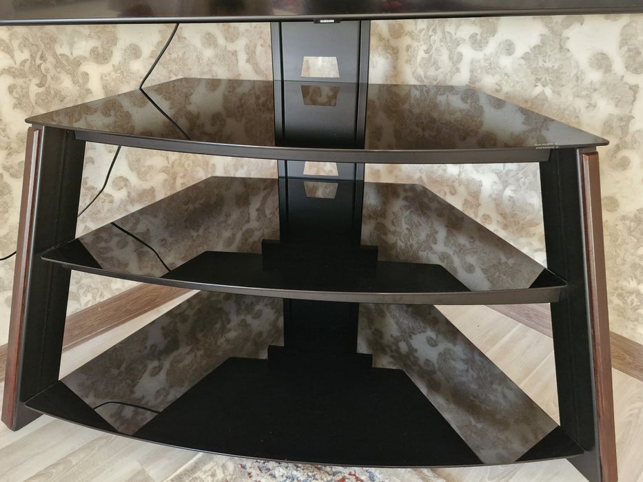 Продам! TV стойка МART