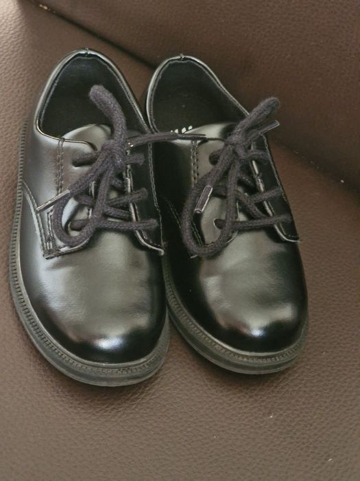 Обувки HM тип Дерби