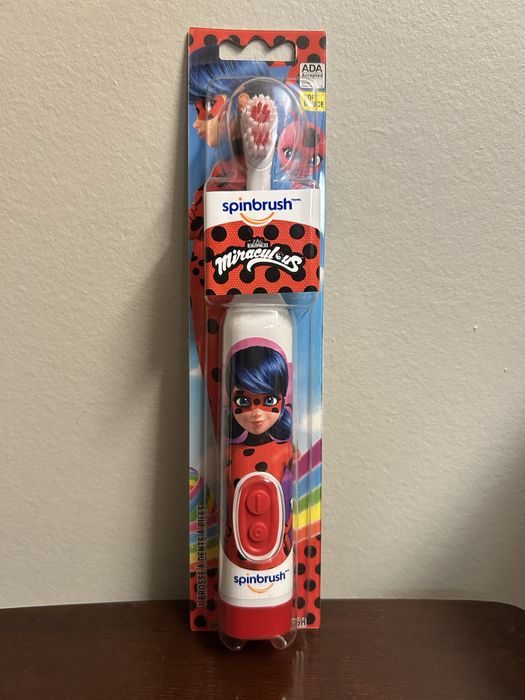 Miraculous Ladybug Детска четка за зъби на Калинката с мек косъм