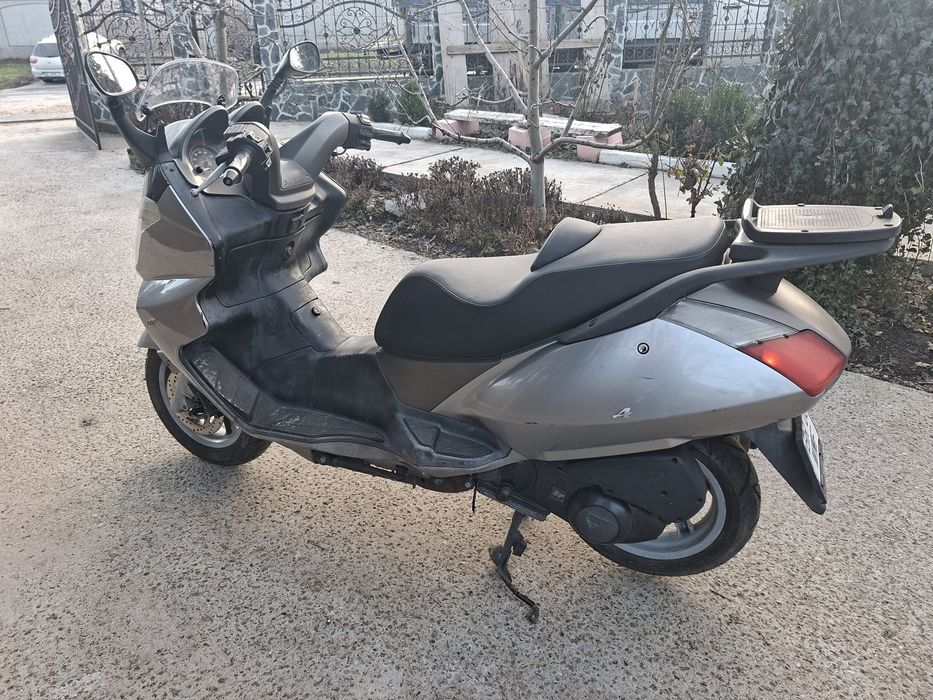 Aprilia atlantic 200
