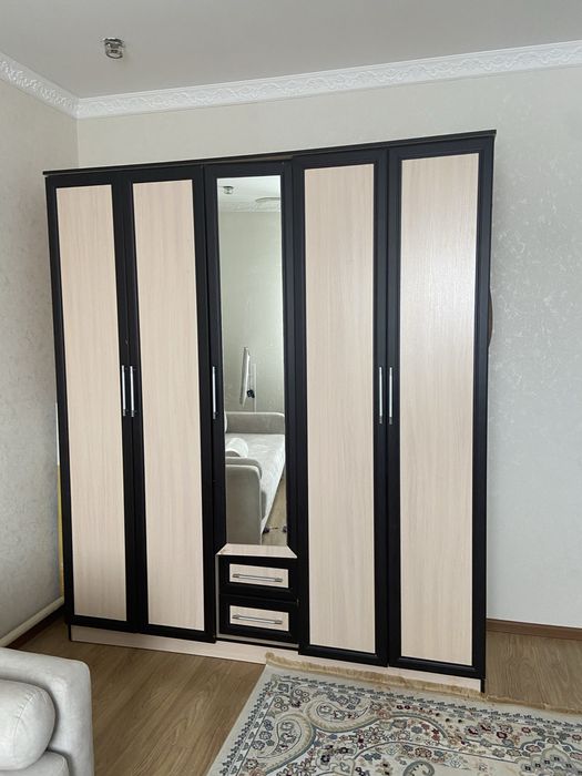Продам шкаф для одежды