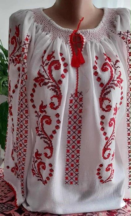 Ie, camasa traditionala de vanzare