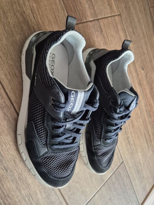 Pantofi casual, sport, piele, nr 42 - stare buna / foarte bună