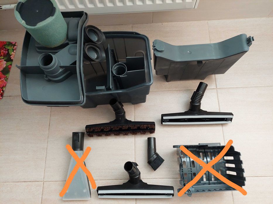 Accesorii si furtun aspirator zelmer ( bosch) in stare f buna