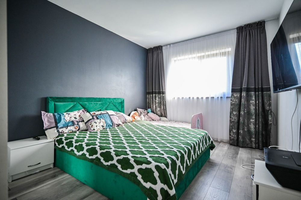 Inchiriez  Casa in Sanpetru