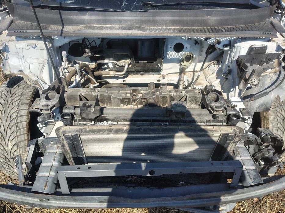 Продавам на Части Volkswagen ID.3 2023г
