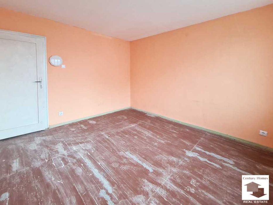Продава се Етаж от къща в Горна Оряховица - 92 кв.м за 685 €/кв.м - Снимка #13