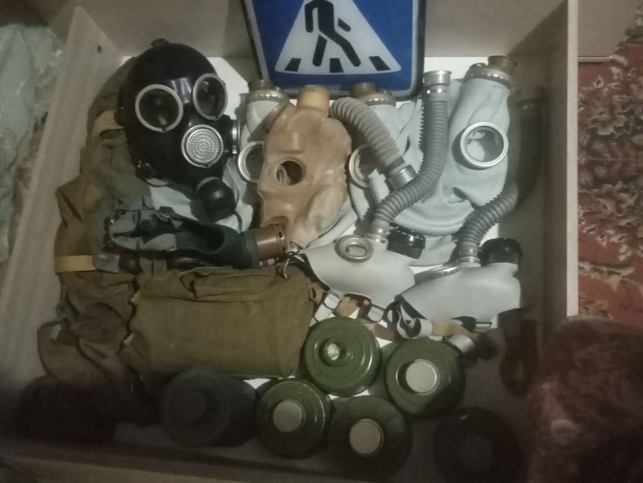 Продам противогазы