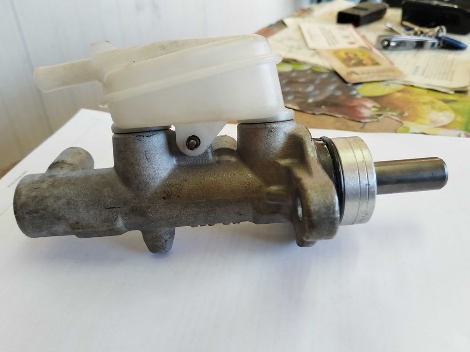 спирачна помпа за дайхацу сириус