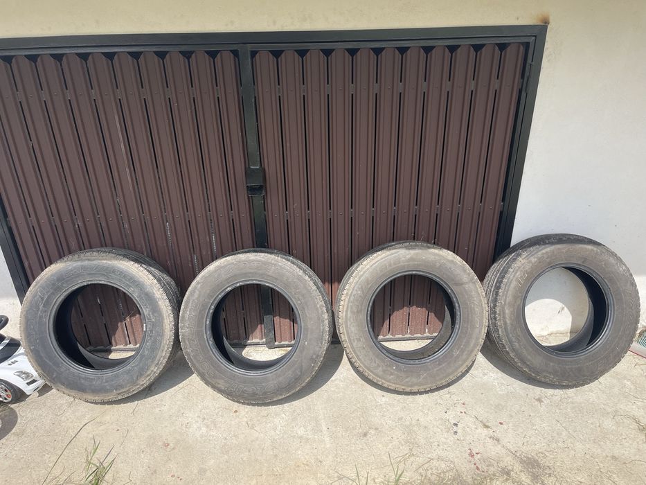Anvelope 235/70R16