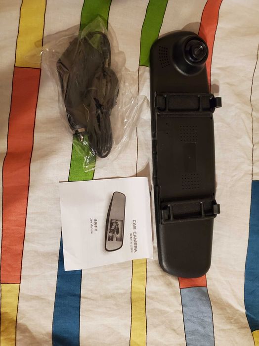 ВИДЕО регистратор с огледало , камера за запис по време на път