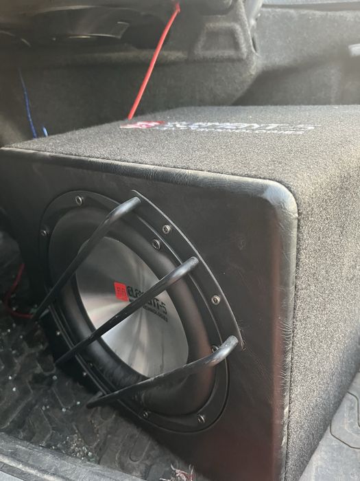 Продам саббуфер!