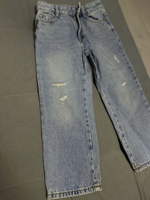 Продам джинцы на девочку