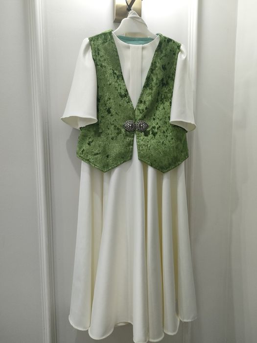 Продам платье,  нарядные