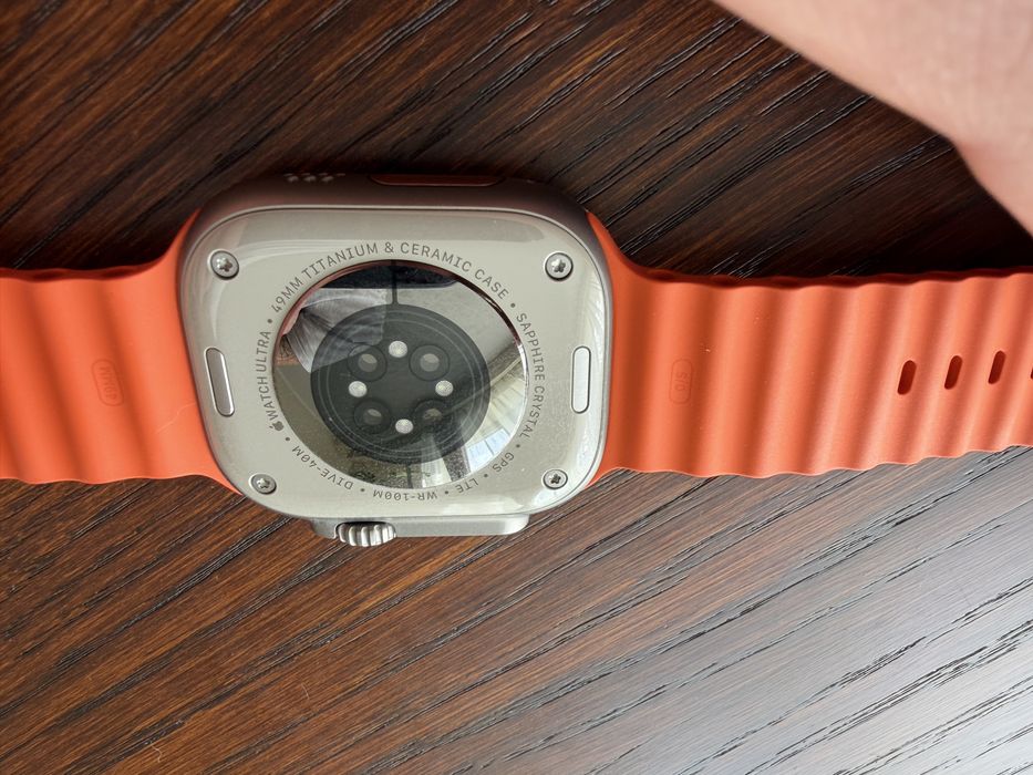 Apple Watch Ultra 2 Grey/Orange