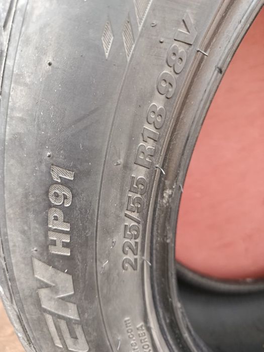 Продам б/у автошины размером 225/55 R18