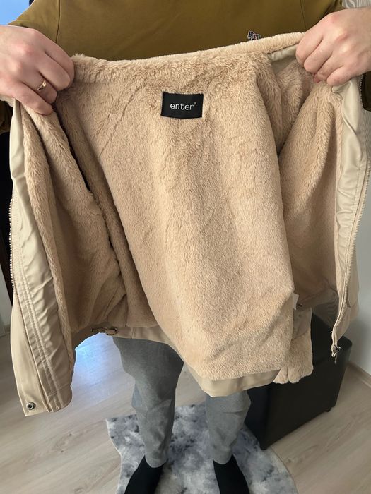 Чисто ново яке,подходящо за зимата