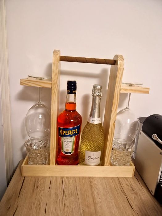 Raft suport perete bauturi, sticle și pahare whiskey / vin
