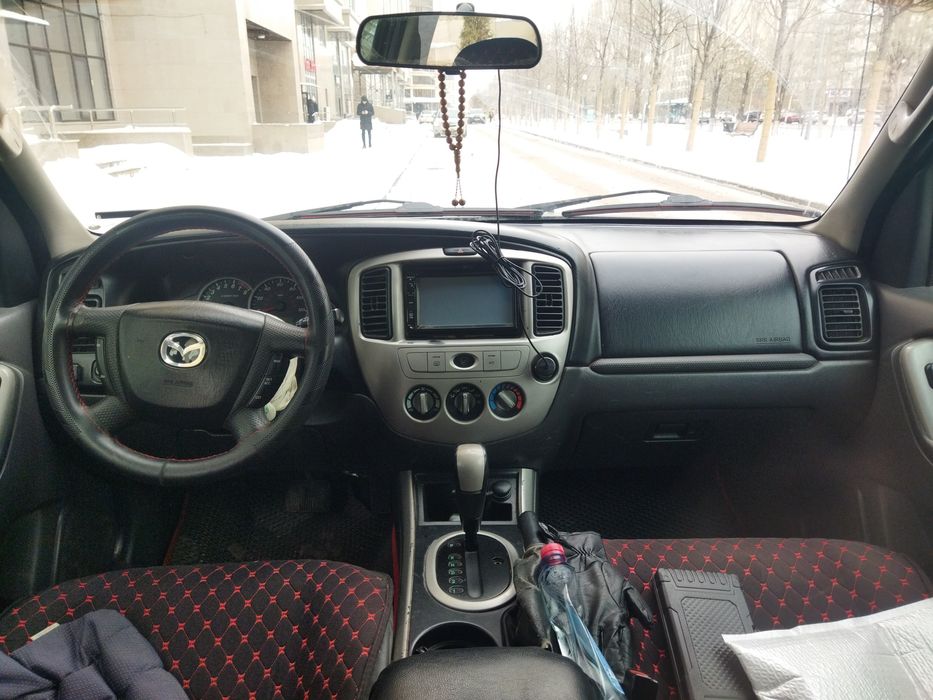 Мазда трибють 2006 г. 2.3 автомат
