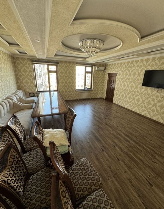 Sergeli Tolariq Metro bekati yaqinida