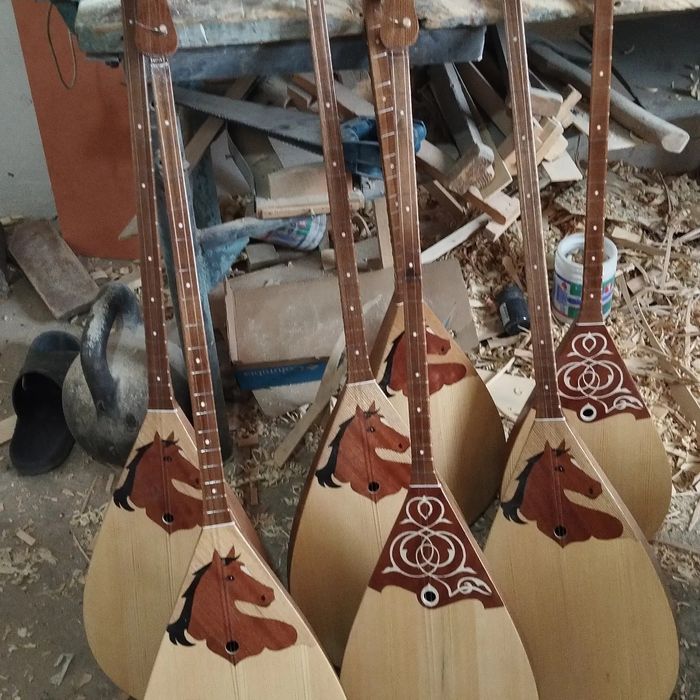 Домбыра шеберханасы