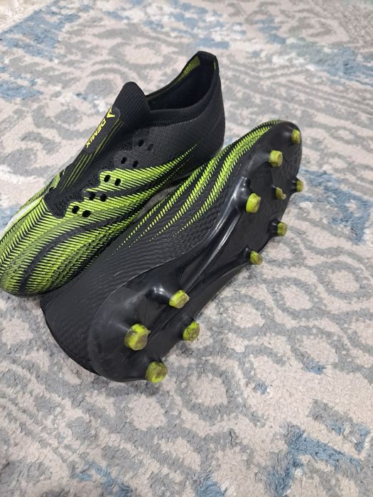 бутцы футбольные р33