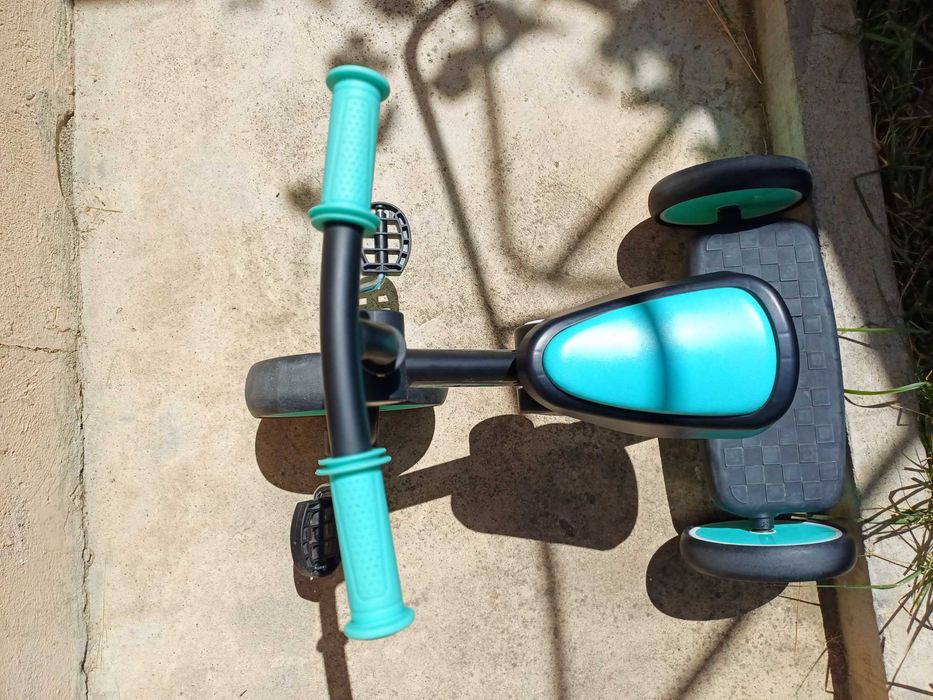 Триколка Lorelli