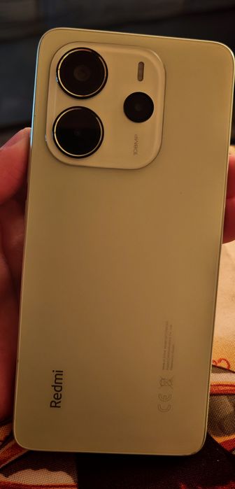 Продаётся почти новый Redmi Note 14. В идеальном состоянии.