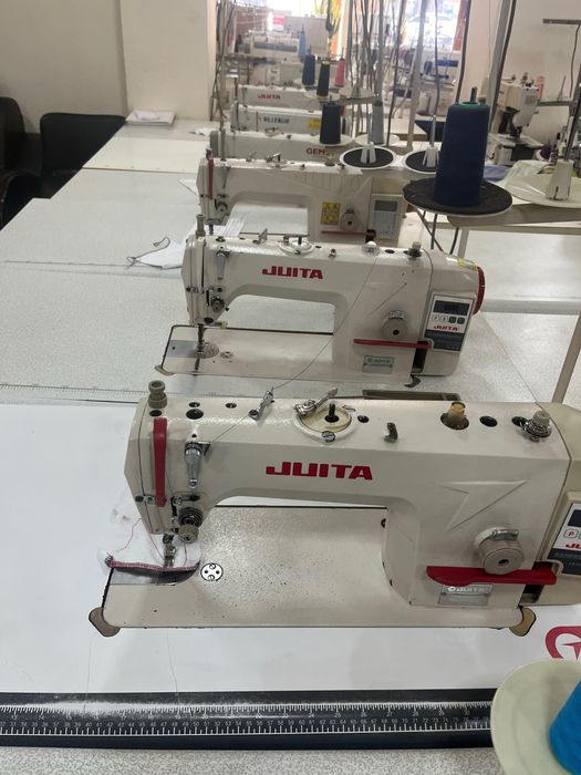 Jack ,Juita хар хил тикув мошиналари сотилади